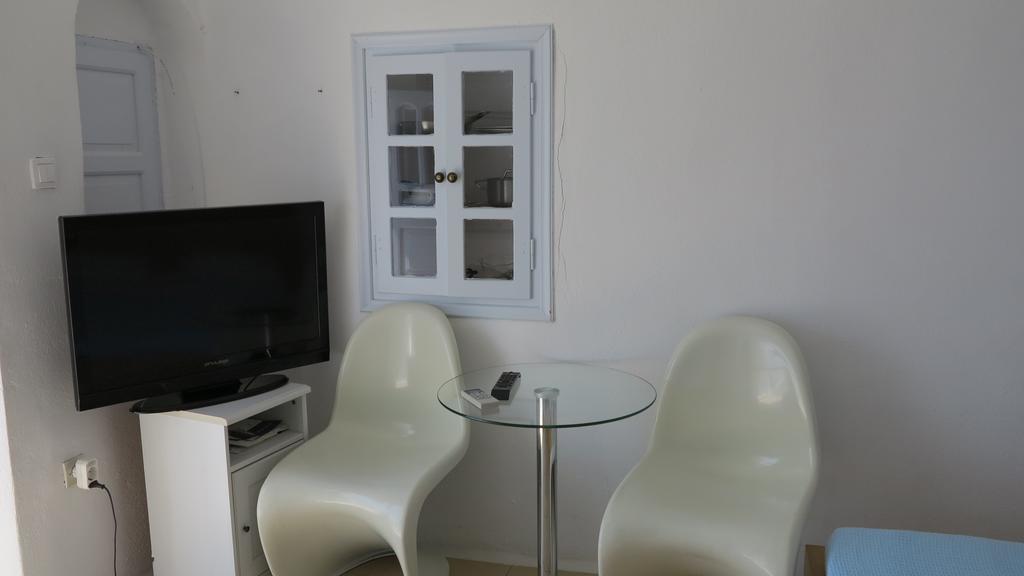 Finesse Suites Oia  Bagian luar foto