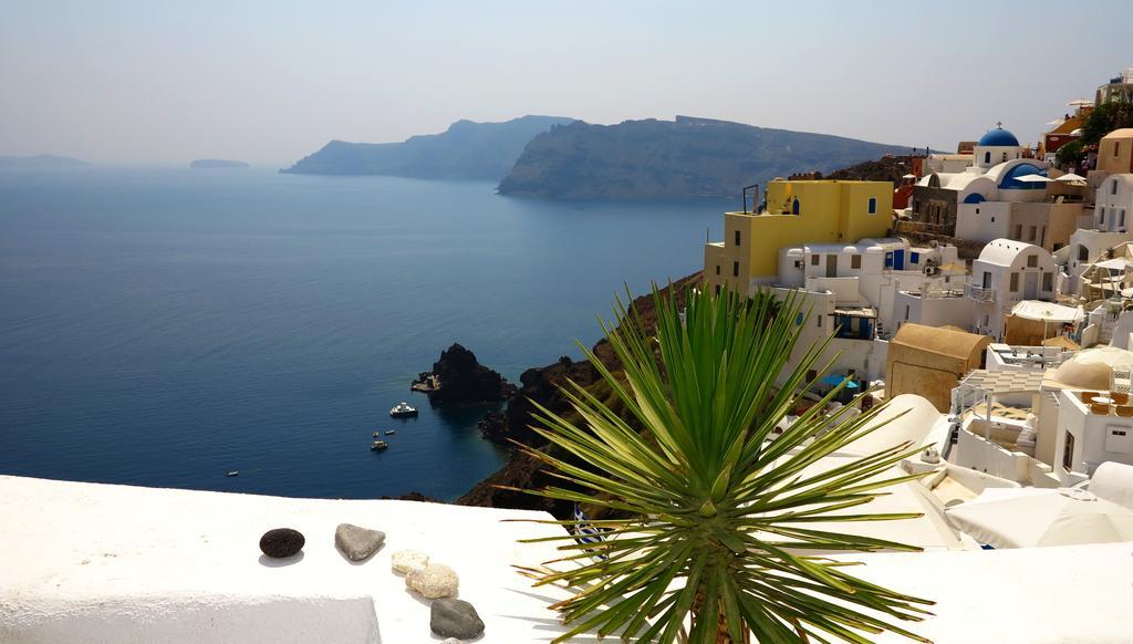 Finesse Suites Oia  Bagian luar foto