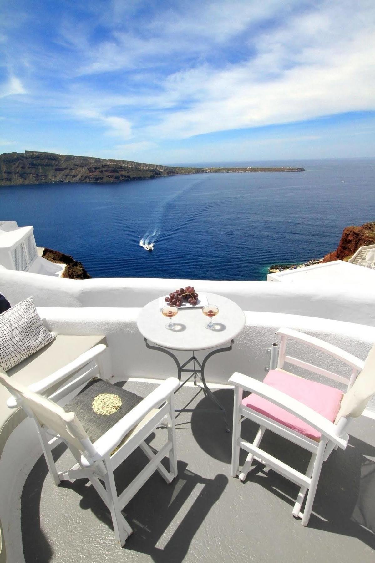 Finesse Suites Oia  Bagian luar foto
